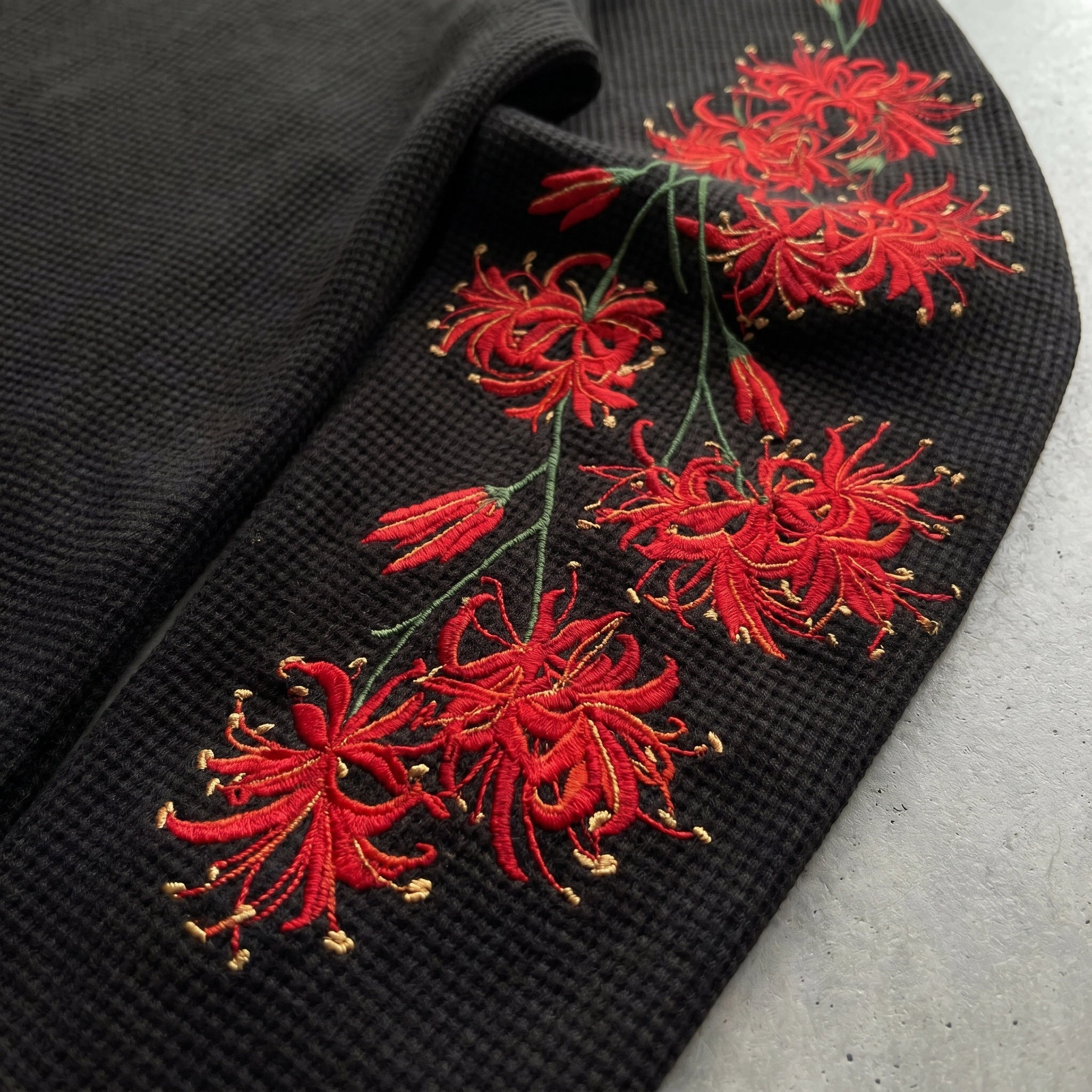 Crimson Bloom Black
