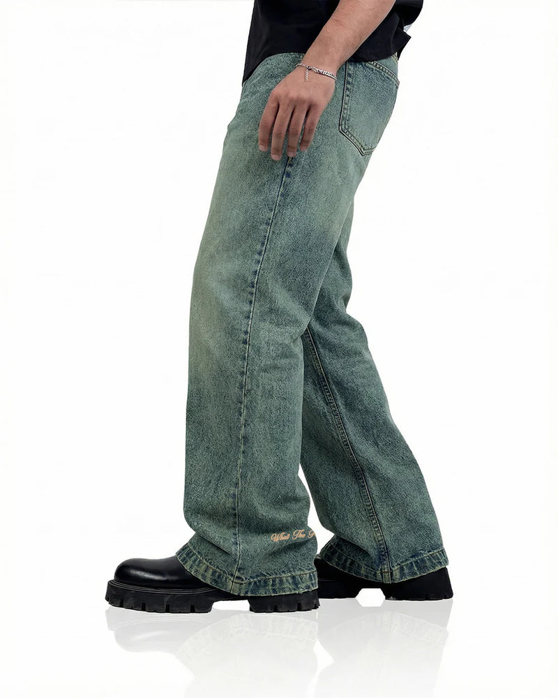 CASUAL OUTING LOOK